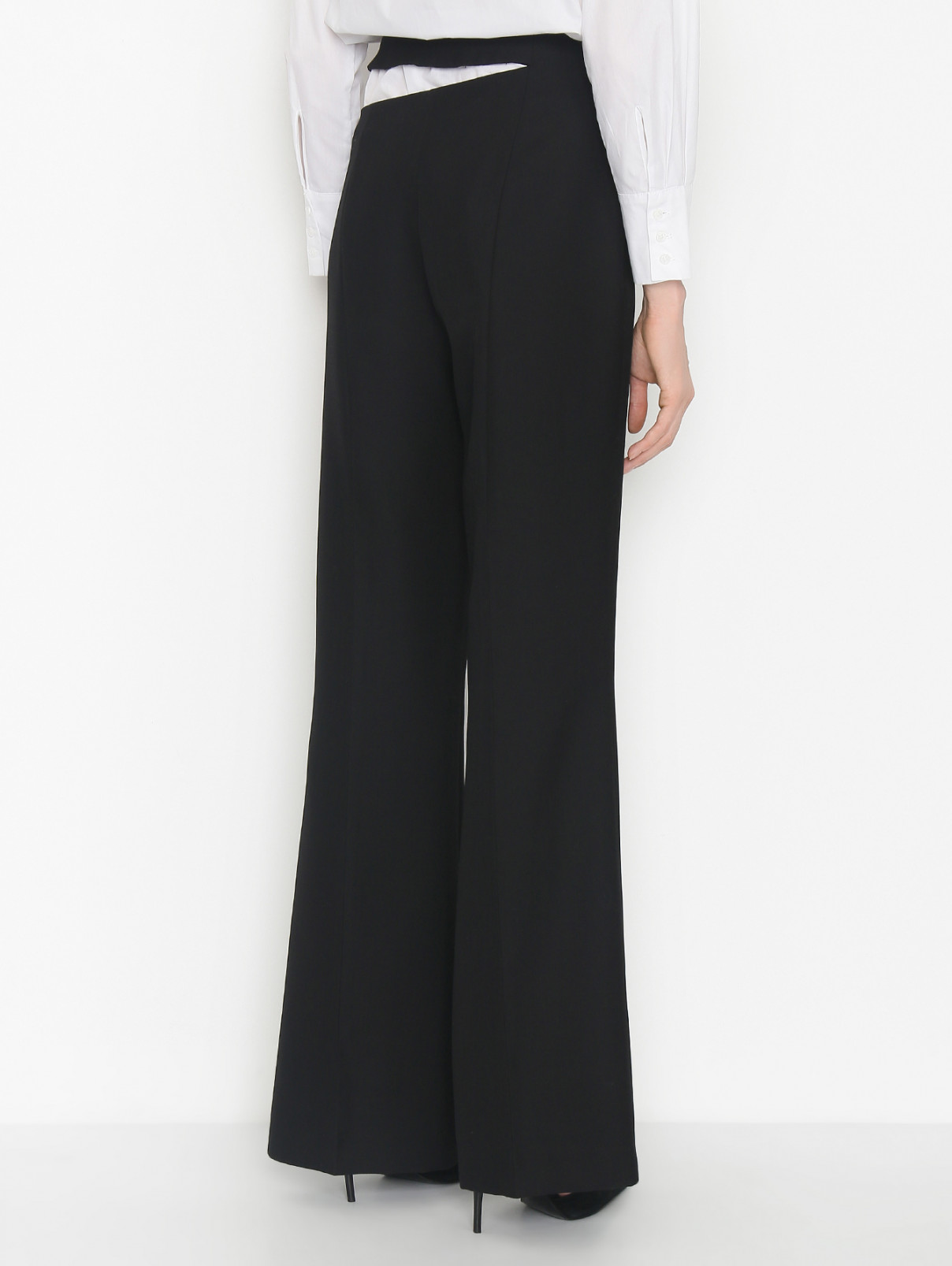 Расклешенные брюки из шерсти Rohe  –  МодельВерхНиз1  – Цвет:  Черный
