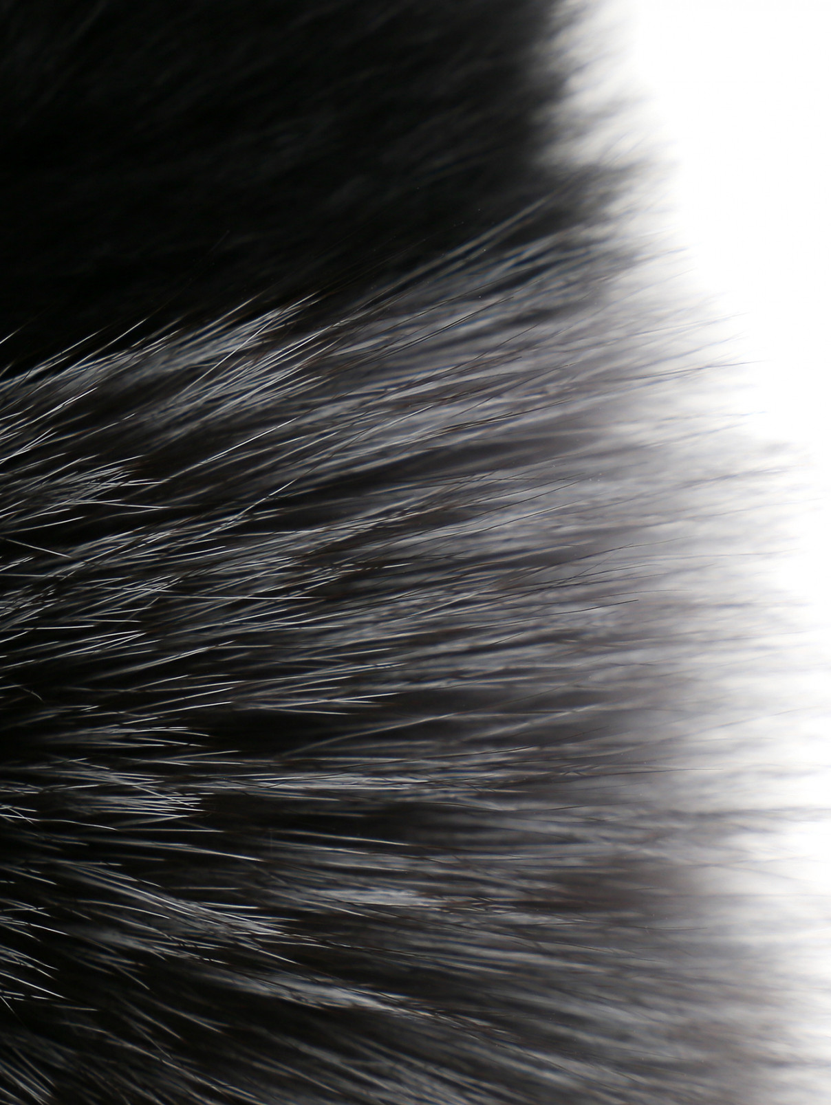 Воротник из меха лисы Marina Rinaldi  –  Деталь1  – Цвет:  Черный