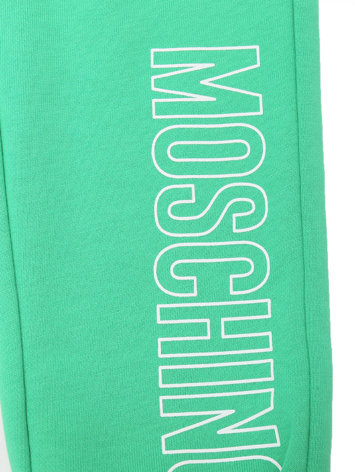 Толстовка и брюки из хлопка Moschino  –  Деталь  – Цвет:  Зеленый