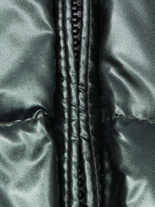 Пуховой костюм: куртка и полукомбинезон - Деталь
