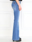 Расклешенные джинсы с потертостями 7 For All Mankind  –  Модель Верх-Низ2