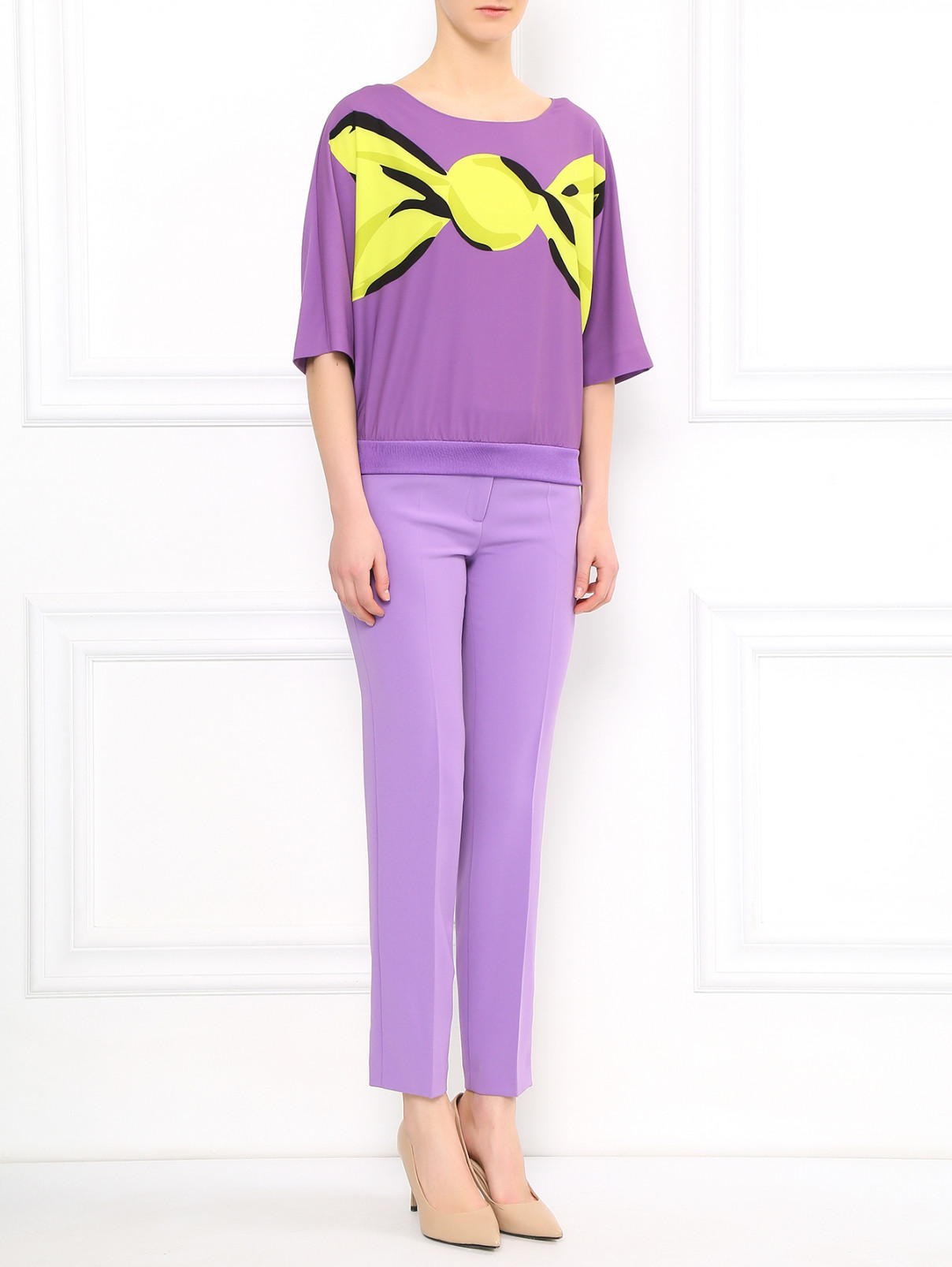 Брюки прямого кроя с боковыми карманами Moschino Boutique  –  Модель Общий вид  – Цвет:  Фиолетовый