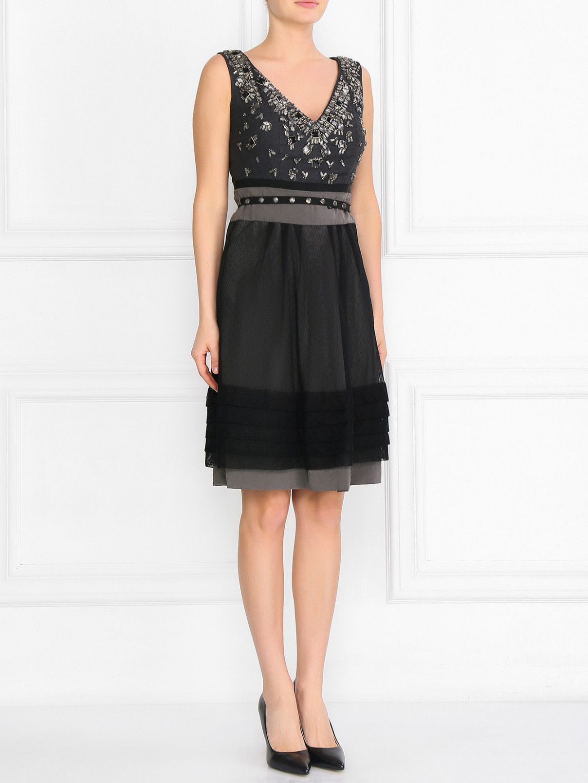 Платье из шелка с контрастными вставками декорированное камнями Antonio Marras  –  Модель Общий вид  – Цвет:  Серый