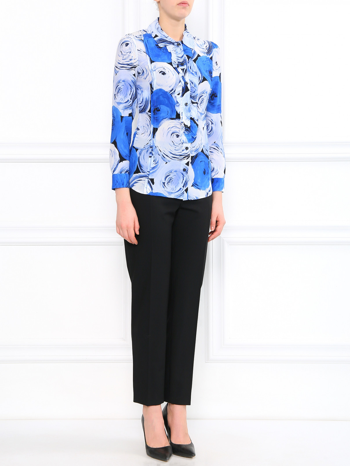 Блуза с цветочным узором декорированная оборками Moschino Cheap&Chic  –  Модель Общий вид  – Цвет:  Узор
