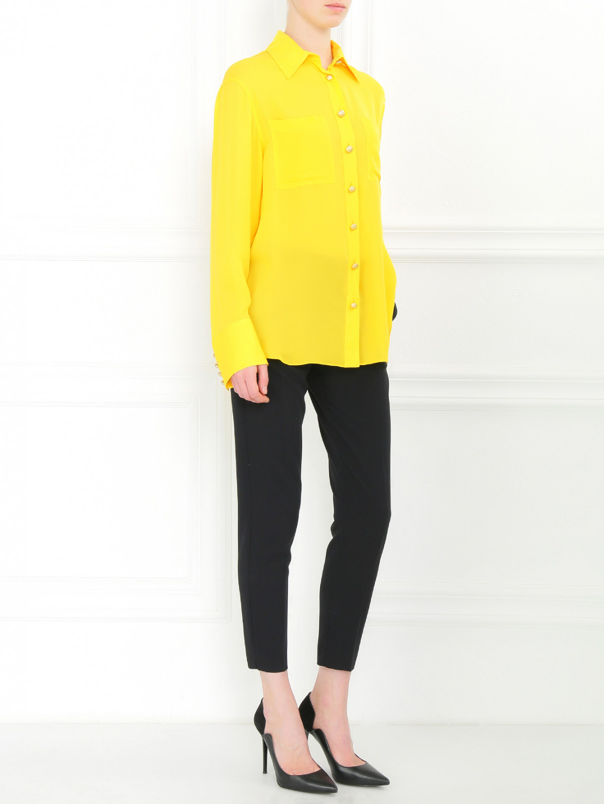 Блуза из шелка с накладными карманами и металлической фурнитурой BALMAIN  –  Модель Общий вид  – Цвет:  Желтый