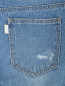 Укороченные джинсы с цветочнымм узором Sjyp  –  Деталь