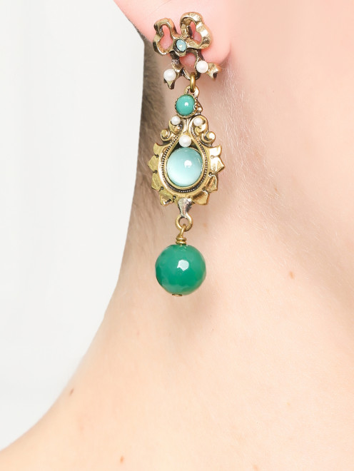 Серьги из металла с декоративными камнями Look&Took - МодельОбщийВид
