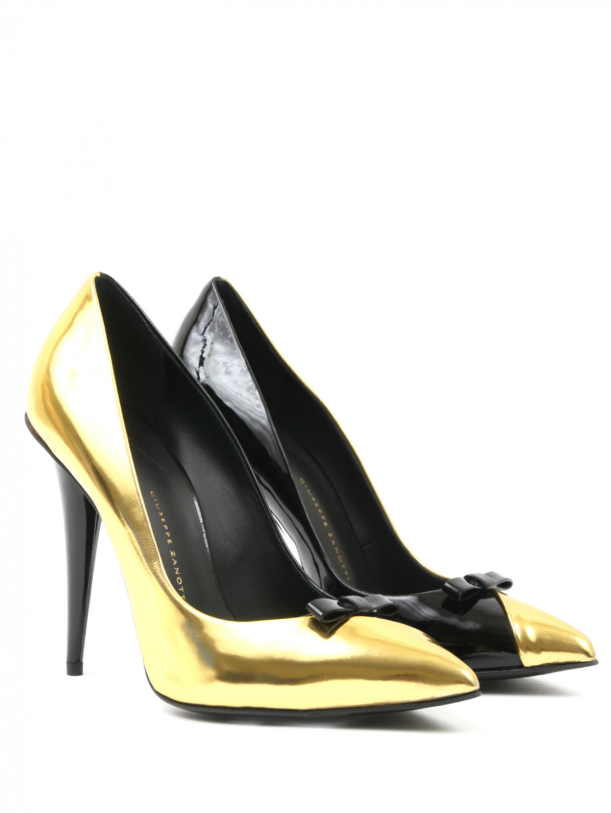 Туфли из лаковой кожи с декоративными бантами Giuseppe Zanotti  –  Общий вид  – Цвет:  Черный