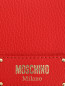 Сумка из фактурной кожи с отделкой Moschino Couture  –  Деталь