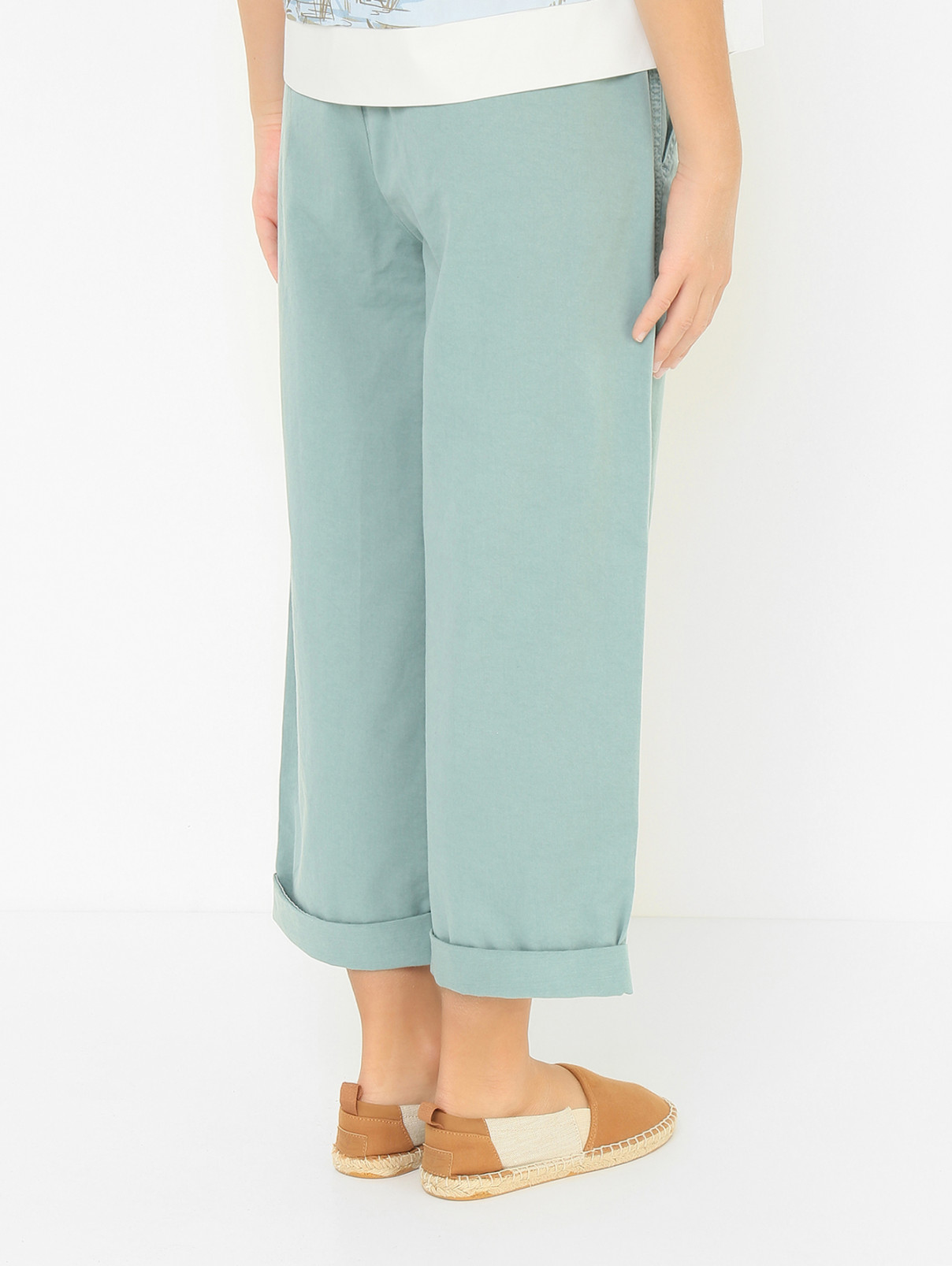 Хлопковые брюки на резинке Il Gufo  –  МодельВерхНиз1  – Цвет:  Зеленый
