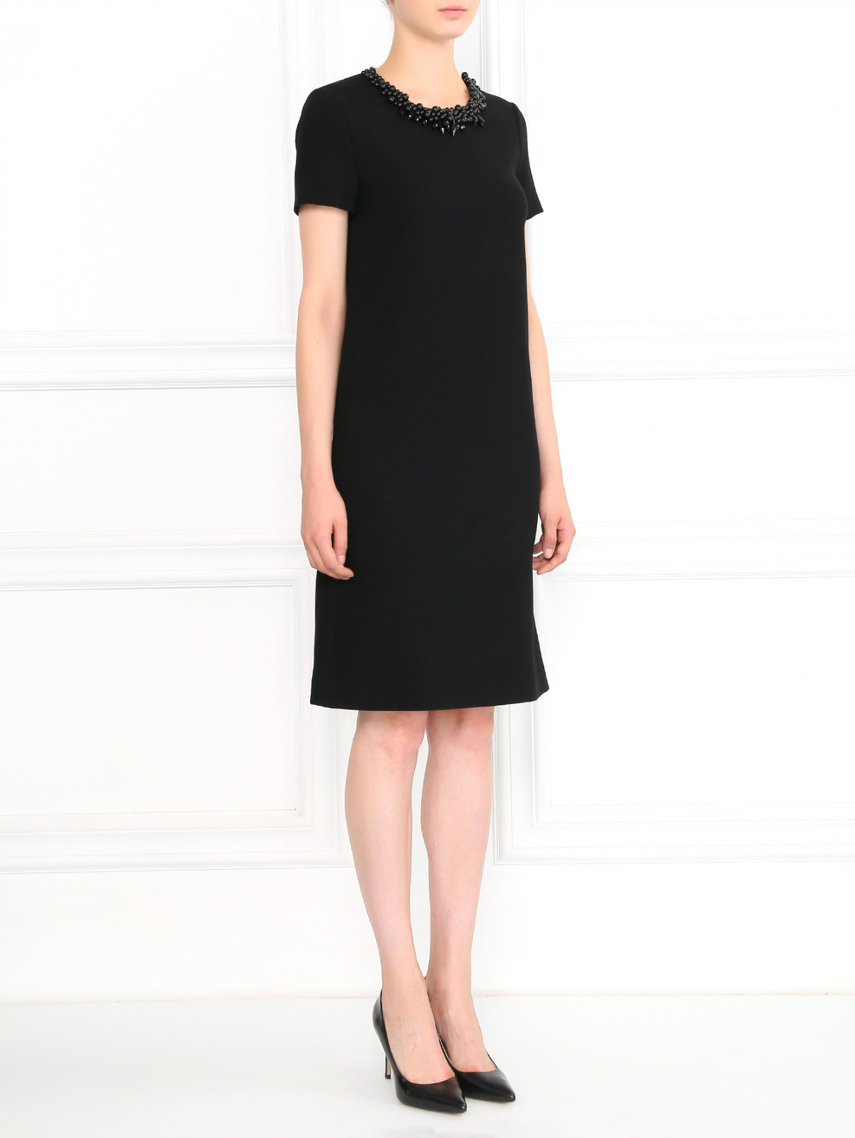 Платье прямого фасона из шерсти декорированное кристаллами Moschino Boutique  –  Модель Общий вид  – Цвет:  Черный