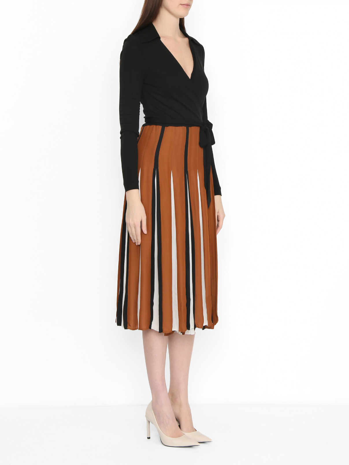 Платье с V-образным вырезом Diane von Furstenberg  –  МодельВерхНиз  – Цвет:  Мультиколор