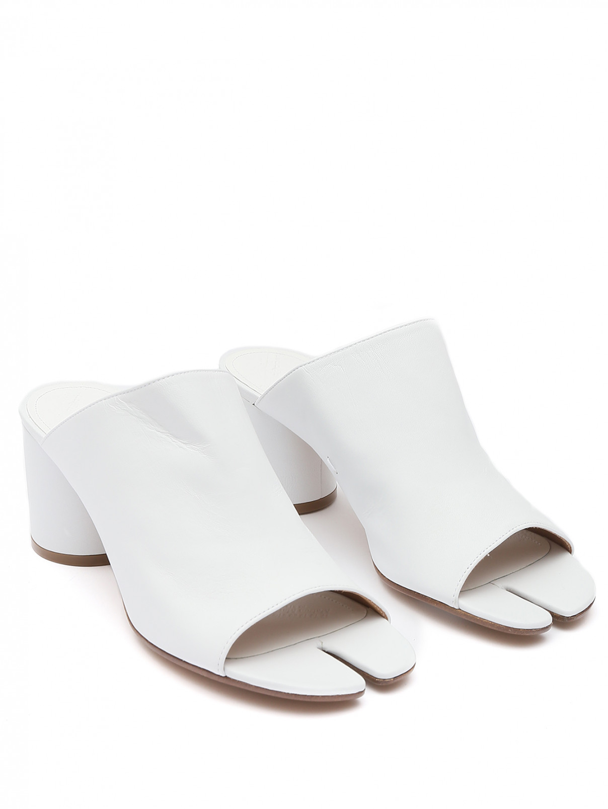 Босоножки из гладкой кожи на устойчивом каблуке Maison Margiela  –  Общий вид  – Цвет:  Белый