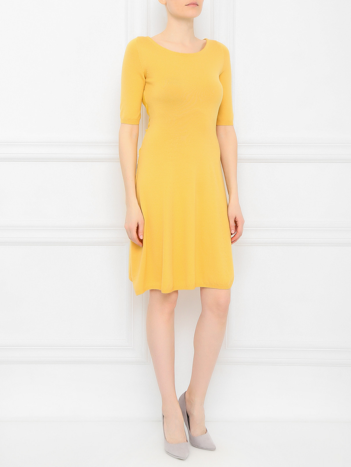 Трикотажное платье из шерсти с шелковой вставкой Moschino  –  Модель Общий вид  – Цвет:  Желтый