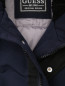 Куртка утепленная с капюшоном Guess  –  Деталь