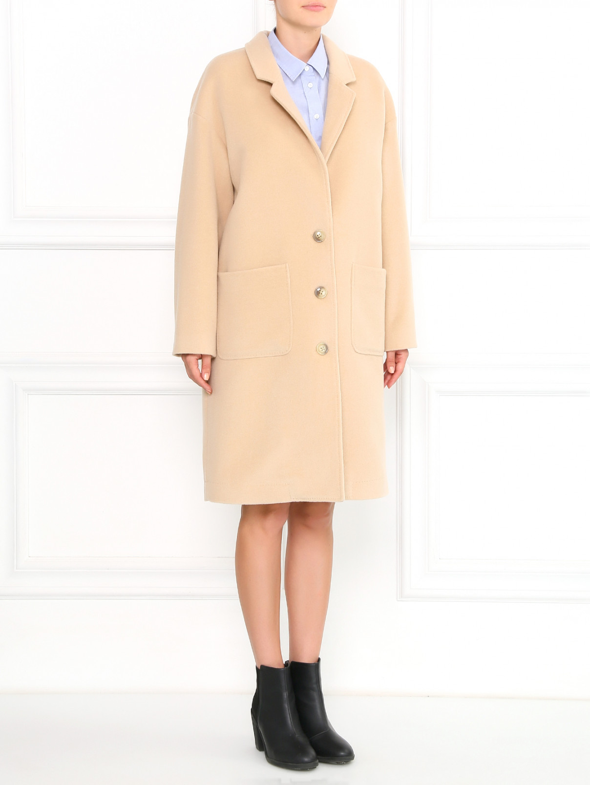 Длинное пальто объемного кроя из шерсти и кашемира CLOSED  –  Модель Общий вид  – Цвет:  Бежевый