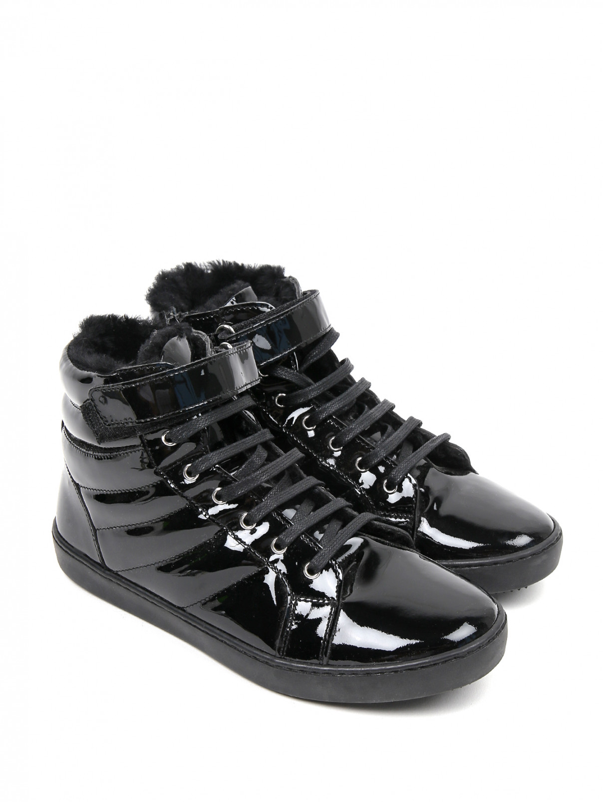 Ботинки из лаковой кожи с меховой отделкой Dolce & Gabbana  –  Общий вид  – Цвет:  Черный