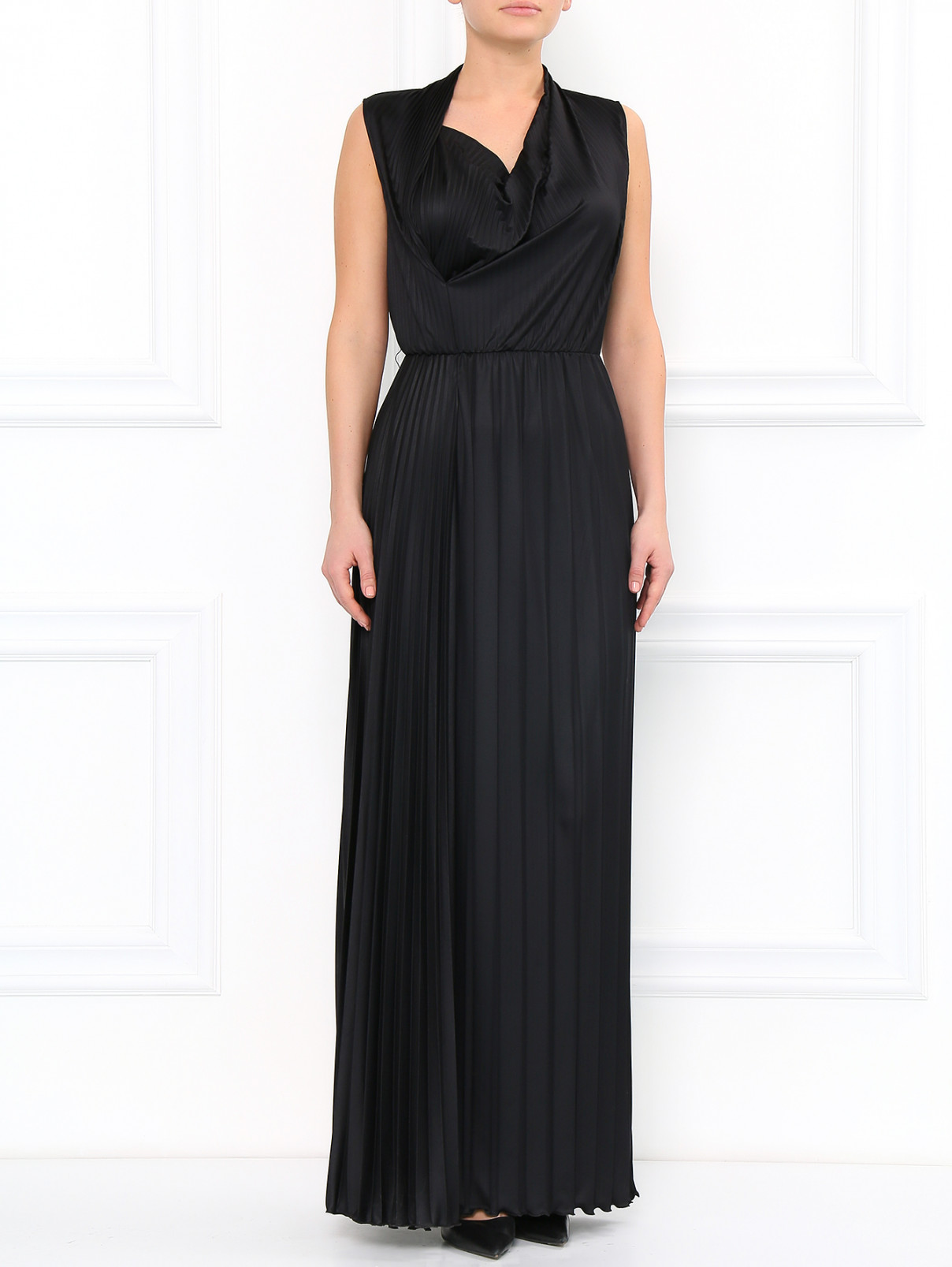 Платье-макси с плиссировкой Moschino Cheap&Chic  –  Модель Общий вид  – Цвет:  Черный