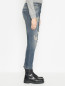 Укороченные джинсы с потертостями My Twin  –  МодельВерхНиз2