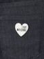 Джинсы с логотипом на заднем кармане Love Moschino  –  Деталь2