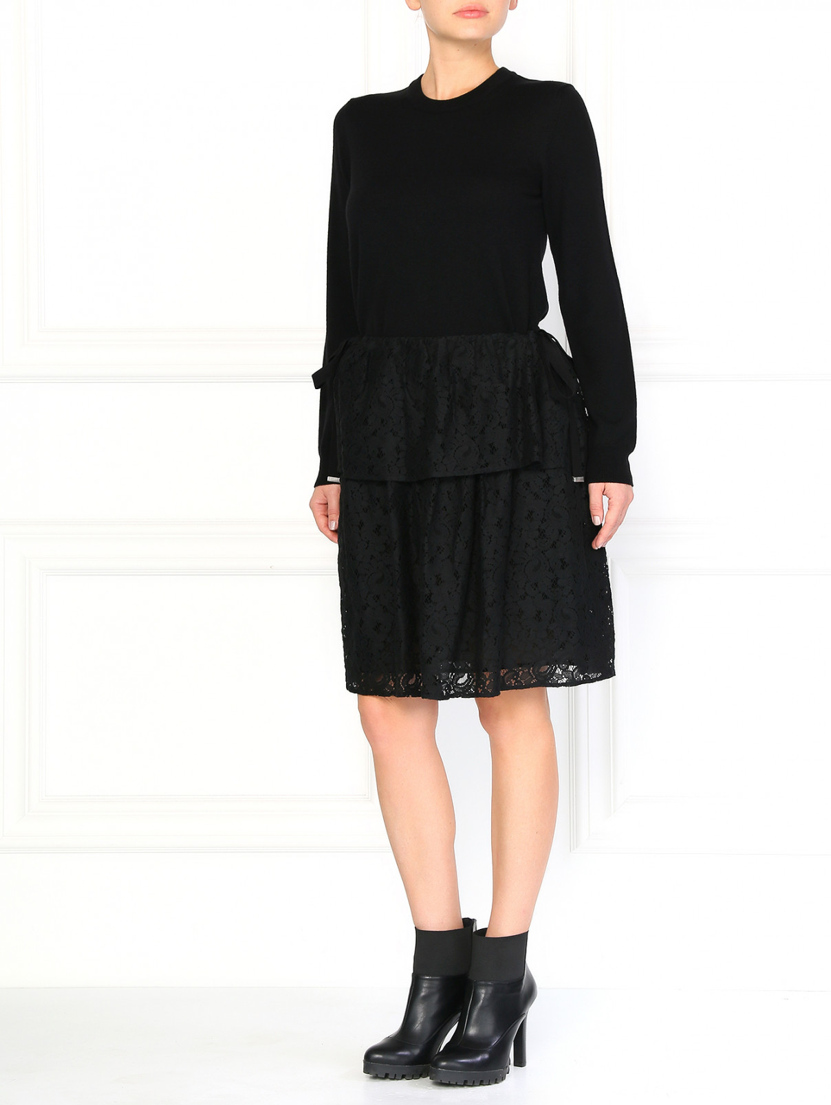 Мини-юбка из кружева Maison Margiela  –  Модель Общий вид  – Цвет:  Черный