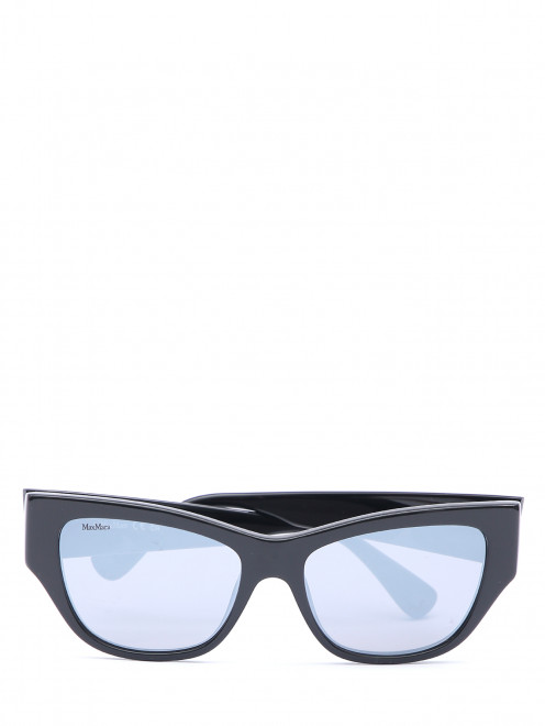 Солнцезащитные очки в пластиковой оправе  - Общий вид