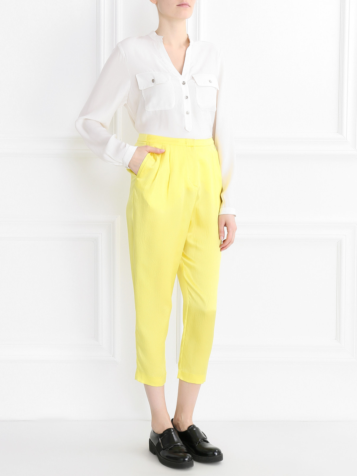 Укороченные брюки из шелка Iceberg  –  Модель Общий вид  – Цвет:  Желтый