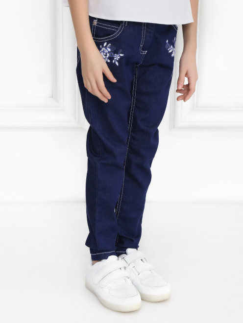 Джинсы с контрастной вышивкой Ermanno Scervino Junior - МодельВерхНиз