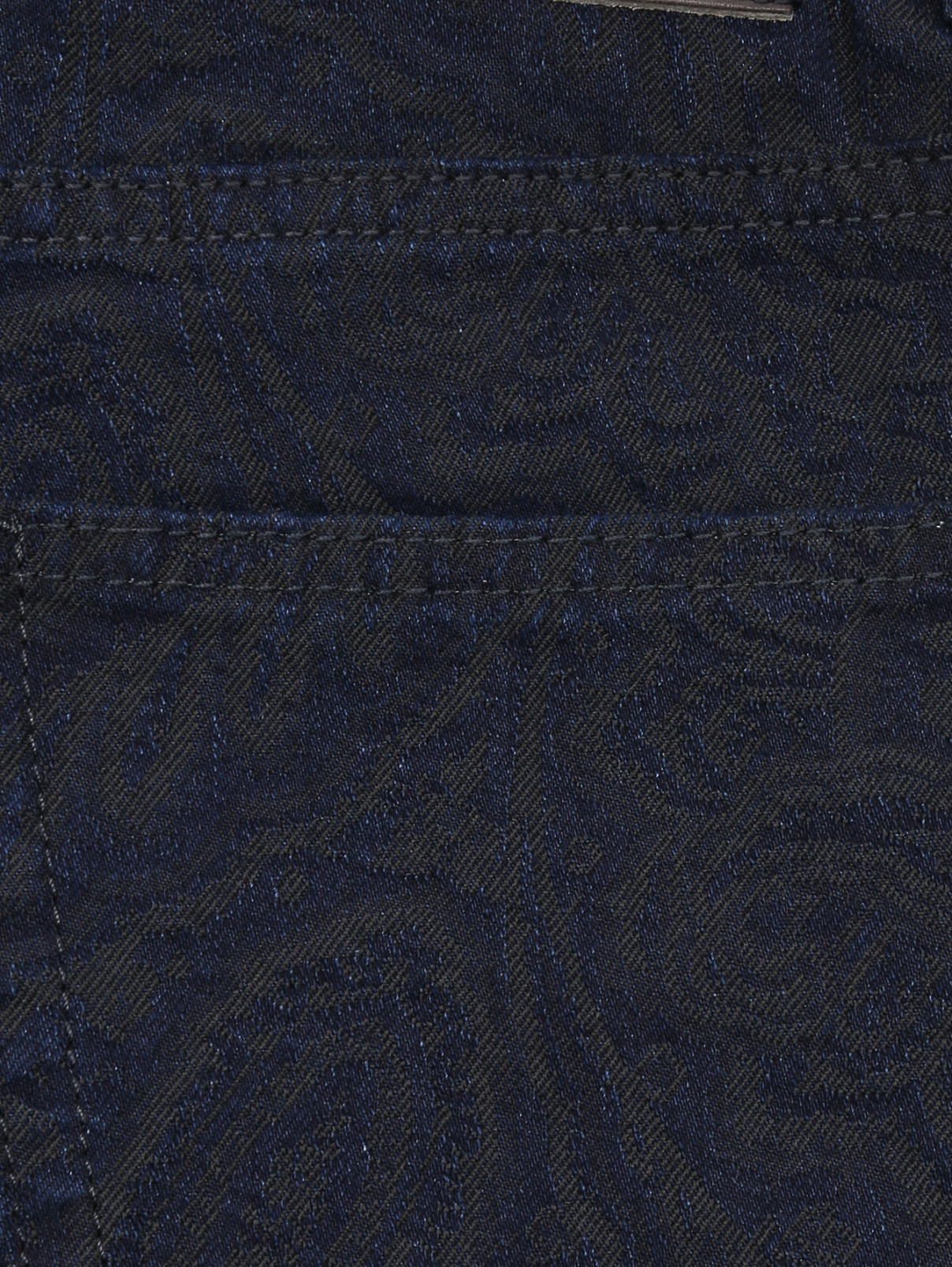 Джинсы из темного денима с узором Etro  –  Деталь  – Цвет:  Синий