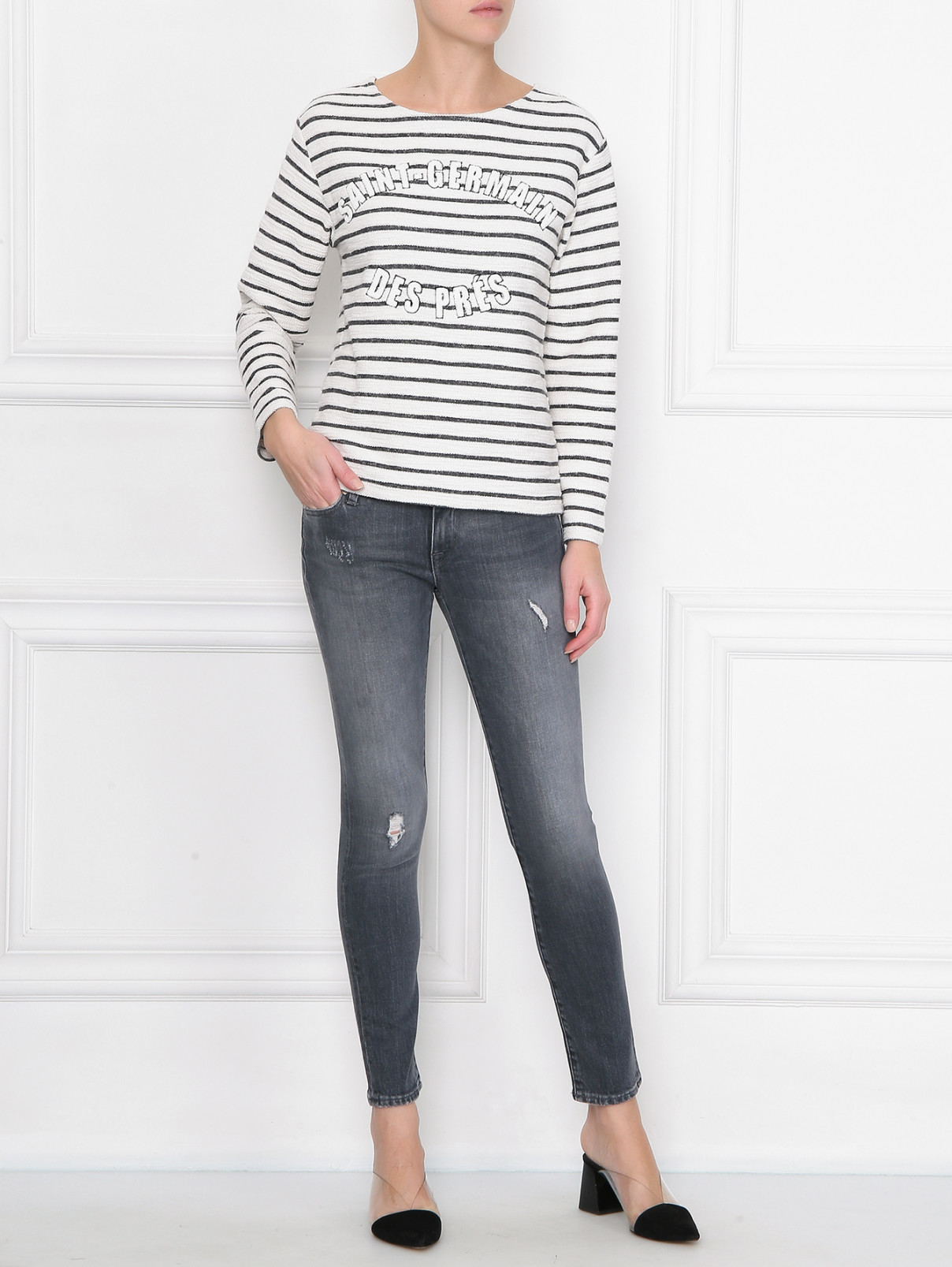Укороченные джинсы с потертостями True NYC  –  МодельОбщийВид  – Цвет:  Серый