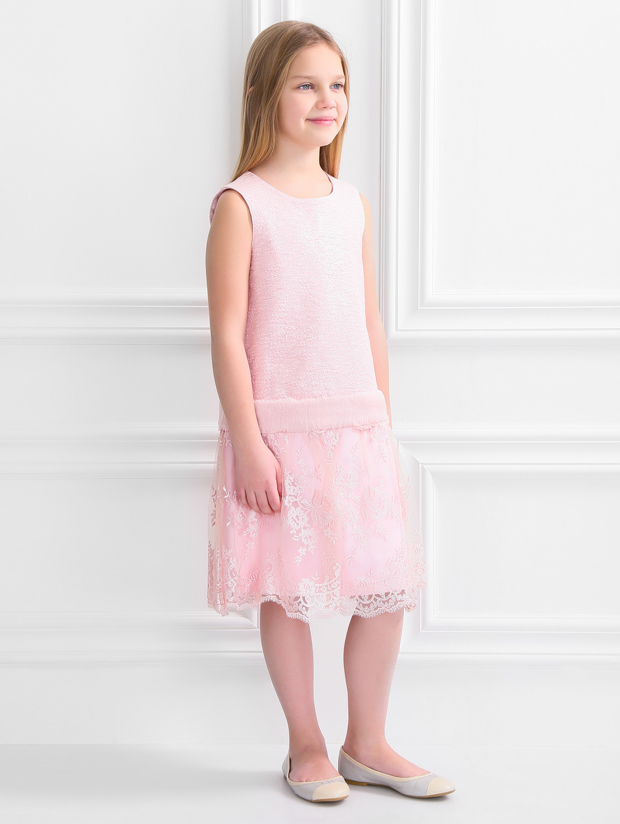 Платье с кружевной юбкой и отделкой мехом Val Max  –  Модель Общий вид  – Цвет:  Розовый