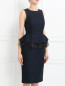 Платье-футляр с баской, декорированное перьями Michael Kors  –  Модель Верх-Низ
