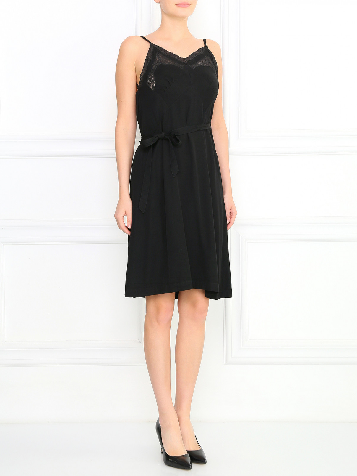Платье-комбинация с запахом  декорированное кружевом Jean Paul Gaultier  –  Модель Общий вид  – Цвет:  Черный