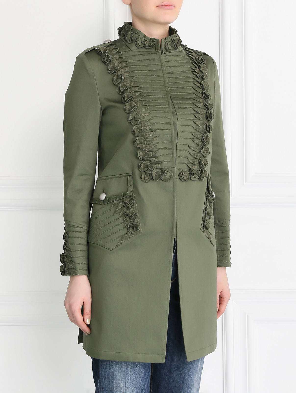 Легкое пальто с декором Ermanno Scervino  –  Модель Верх-Низ  – Цвет:  Зеленый