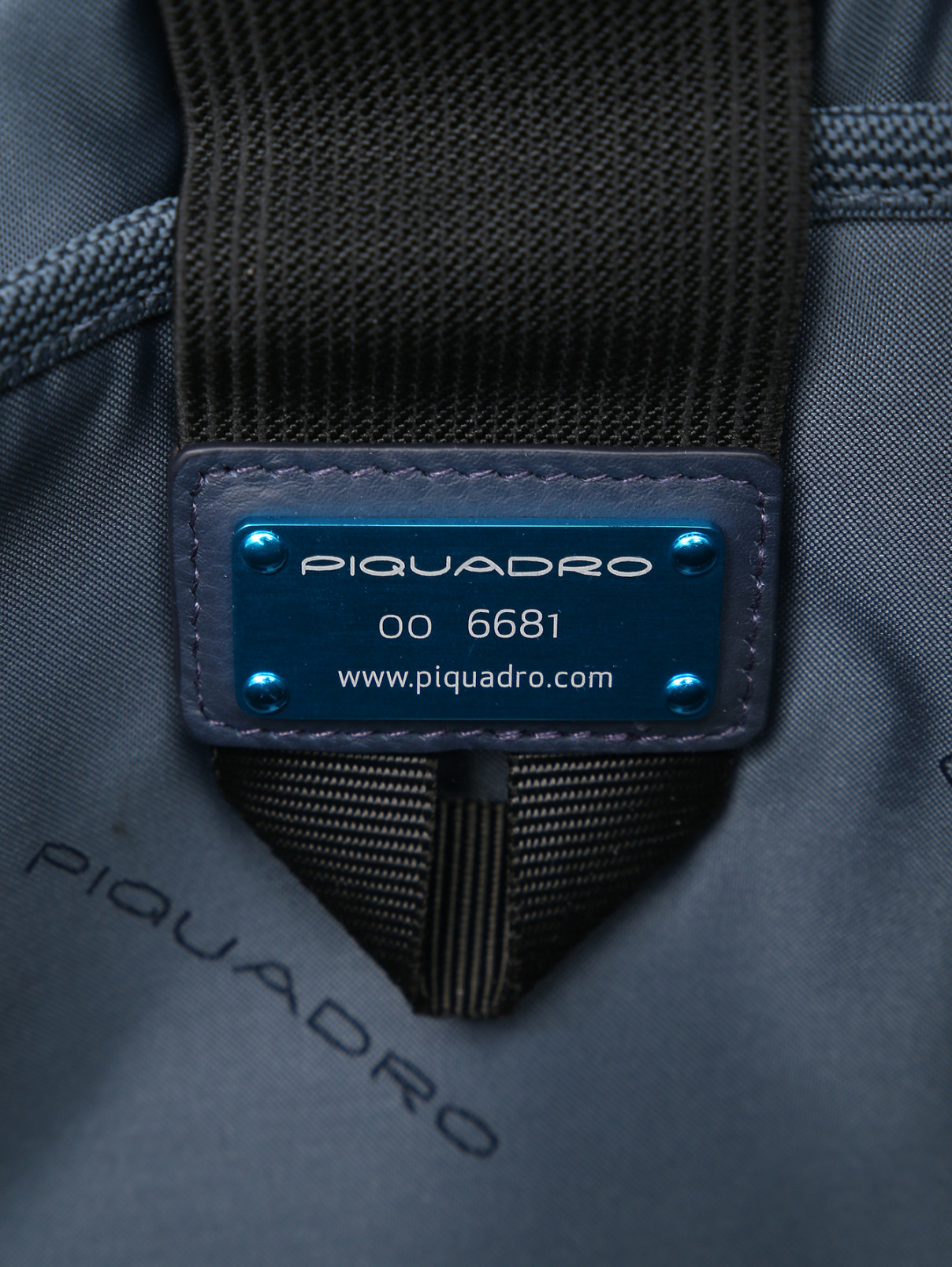 Комбинированная сумка на коротких ручках Piquadro  –  Деталь1  – Цвет:  Синий