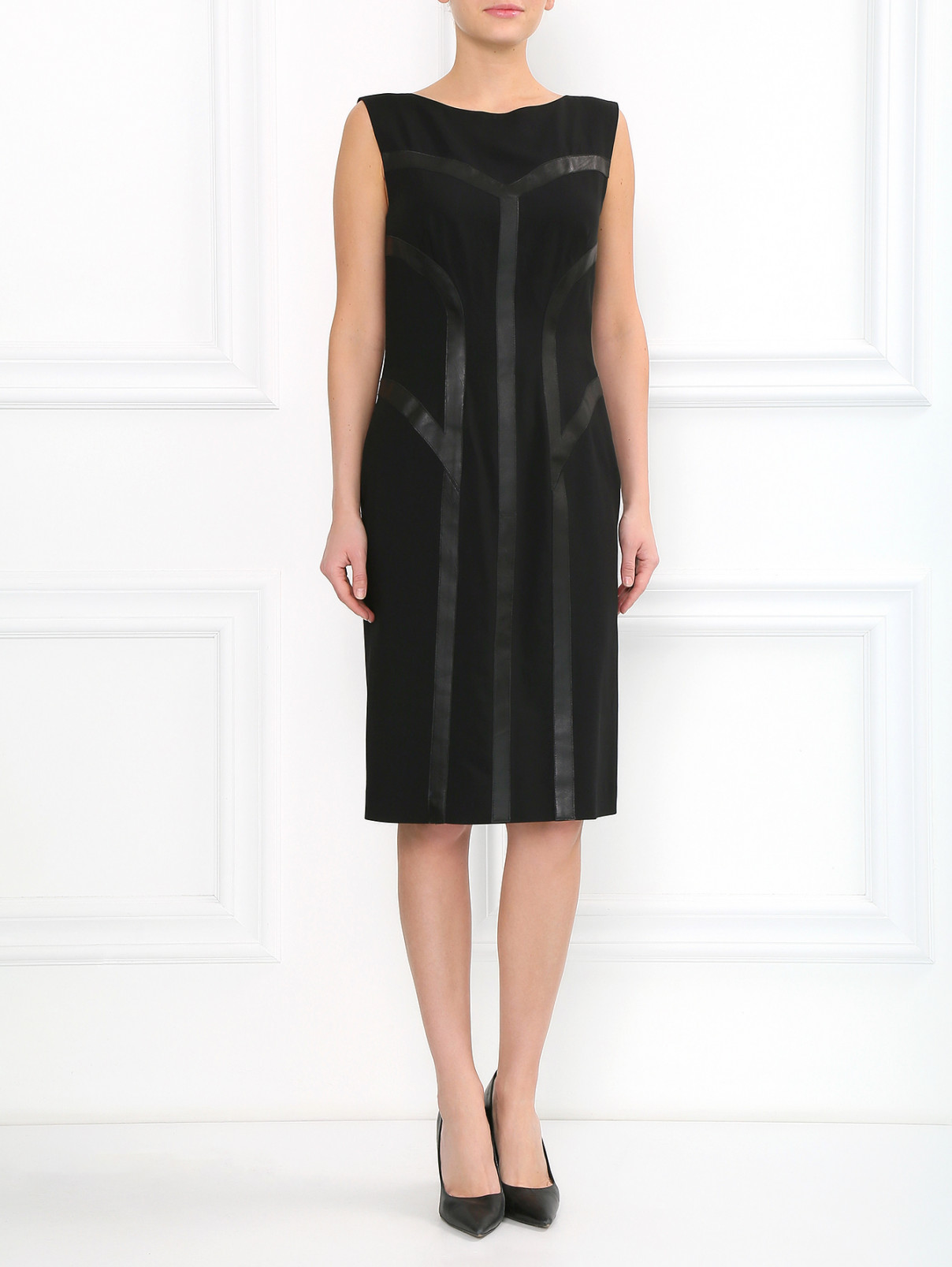 Платье-футляр из шерсти с аппликацией Alberta Ferretti  –  Модель Общий вид  – Цвет:  Черный