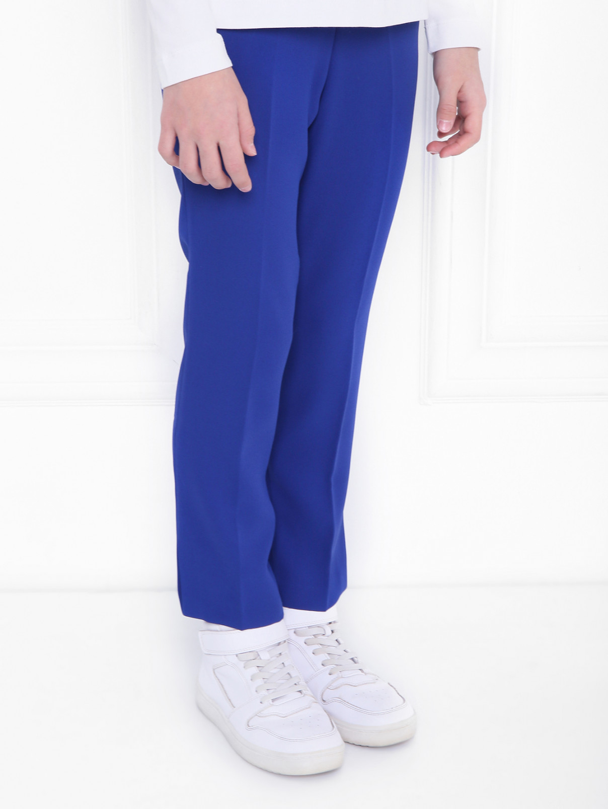 Однотонные брюки со стрелками Elisabetta Franchi  –  МодельВерхНиз  – Цвет:  Синий