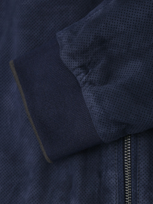 Куртка из замши с перфорацией - Деталь