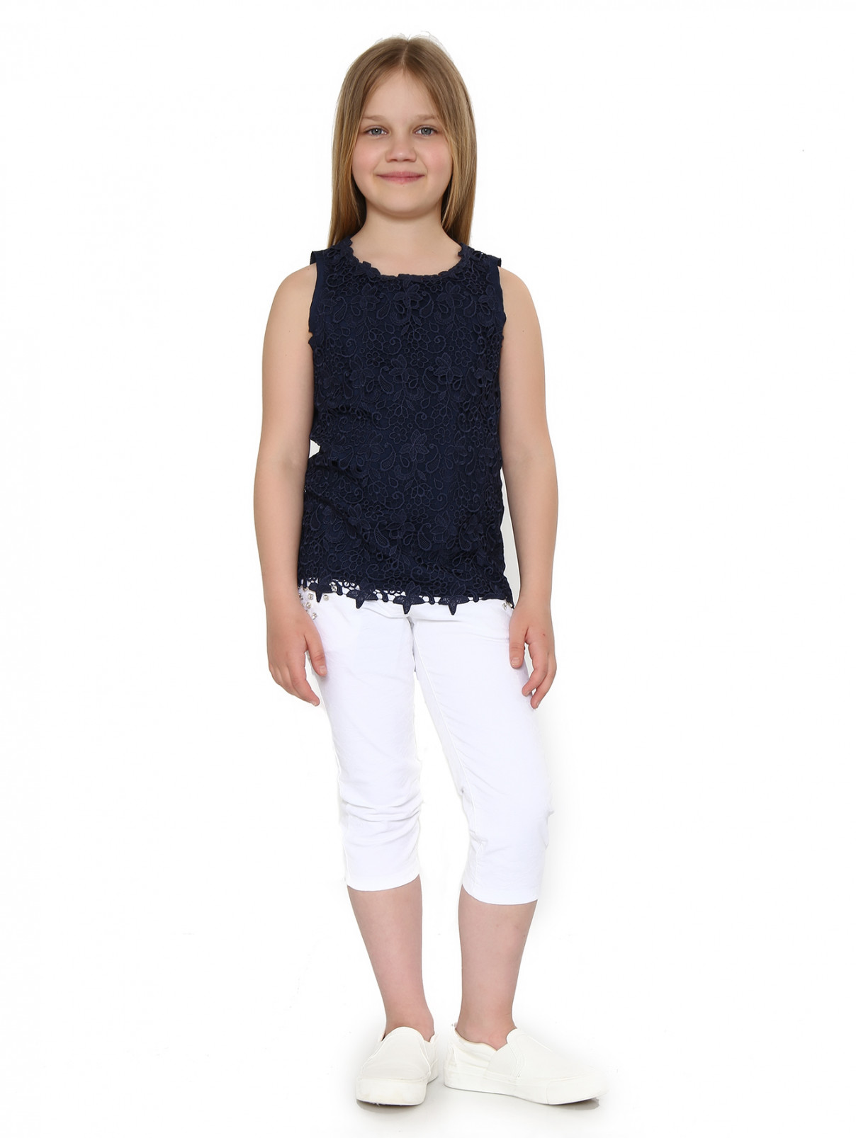 Бриджи из хлопка декорированные камнями Ermanno Scervino Junior  –  Модель Общий вид  – Цвет:  Белый