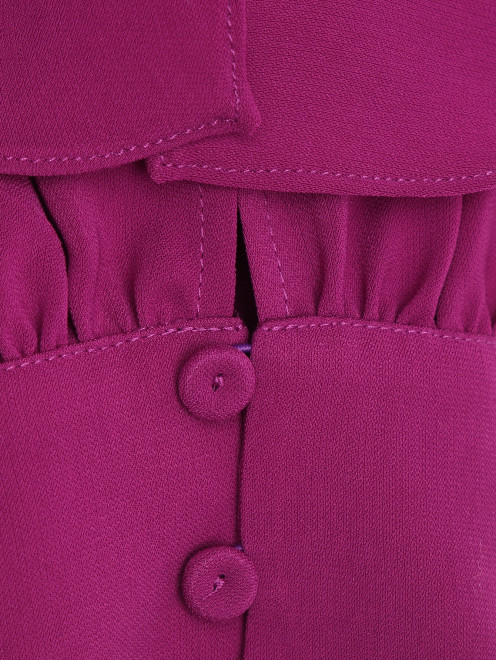 Блуза с воланами на рукавах - Деталь