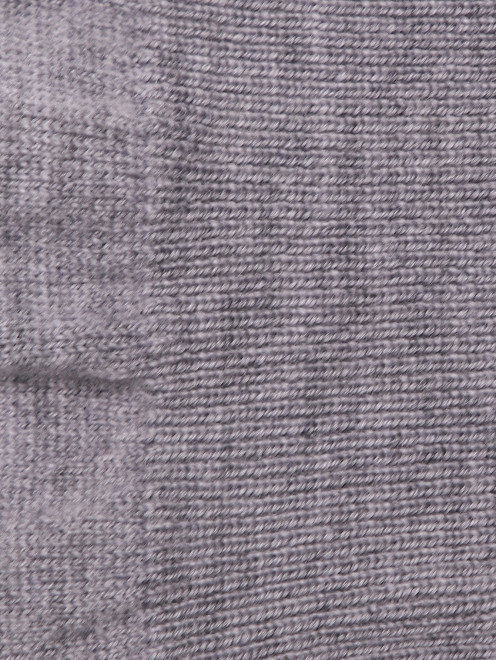 Джемпер из шерсти, декорированный паетками - Деталь