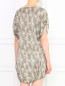 Платье-мини из шелка с абстрактным узором Guess by Marciano  –  Модель Верх-Низ1