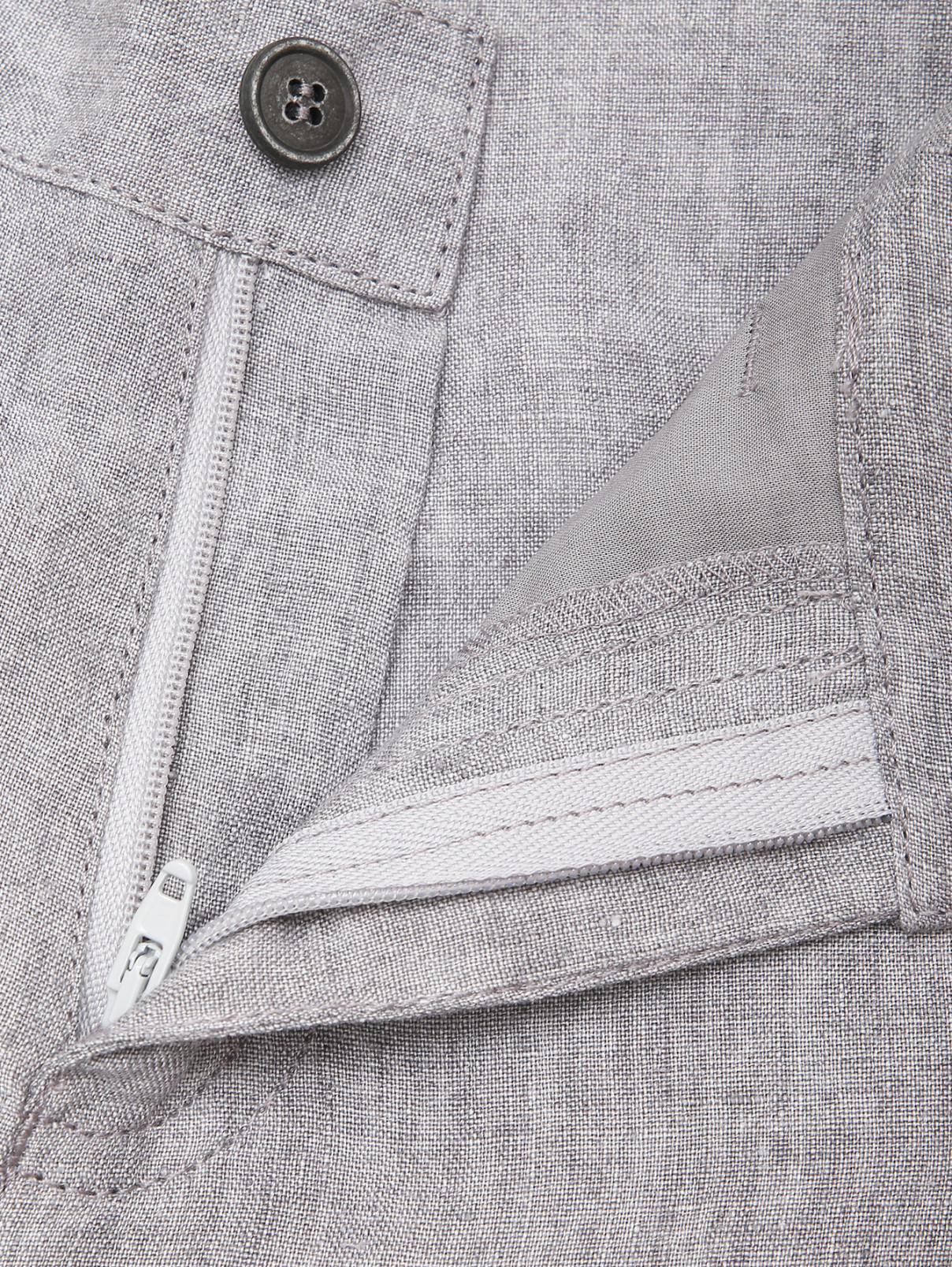 Однотонные шорты изо льна Il Gufo  –  Деталь1  – Цвет:  Серый