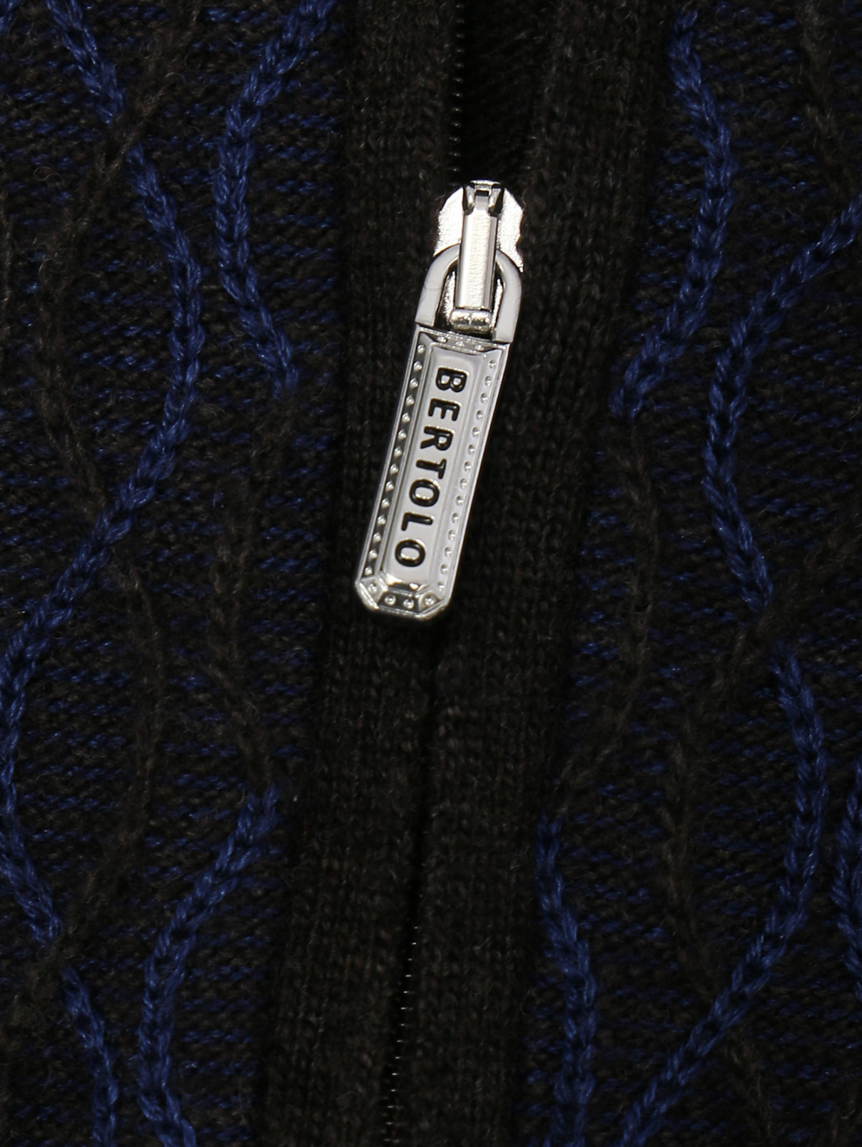 Джемпер из шерсти и кашемира с узором Bertolo  –  Деталь1  – Цвет:  Коричневый