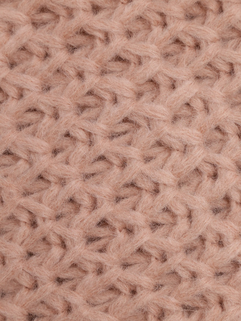 Однотонный шарф крупной вязки - Общий вид