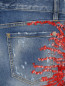 Укороченные джинсы с декоративной отделкой Dsquared2  –  Деталь