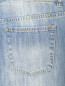 Укороченные джинсы с декоративной аппликацией Michael by Michael Kors  –  Деталь