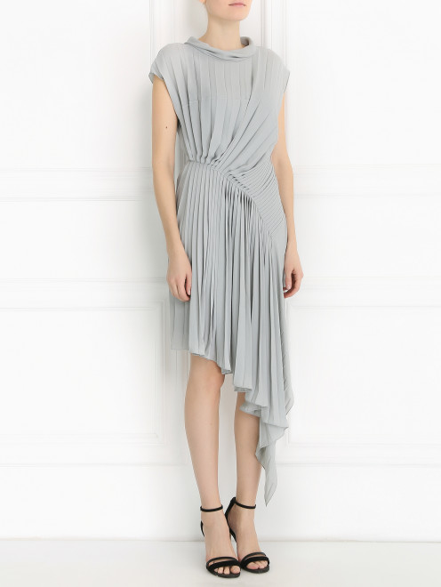 Асимметричное платье-миди с плиссировкой  Maison Margiela - Модель Верх-Низ