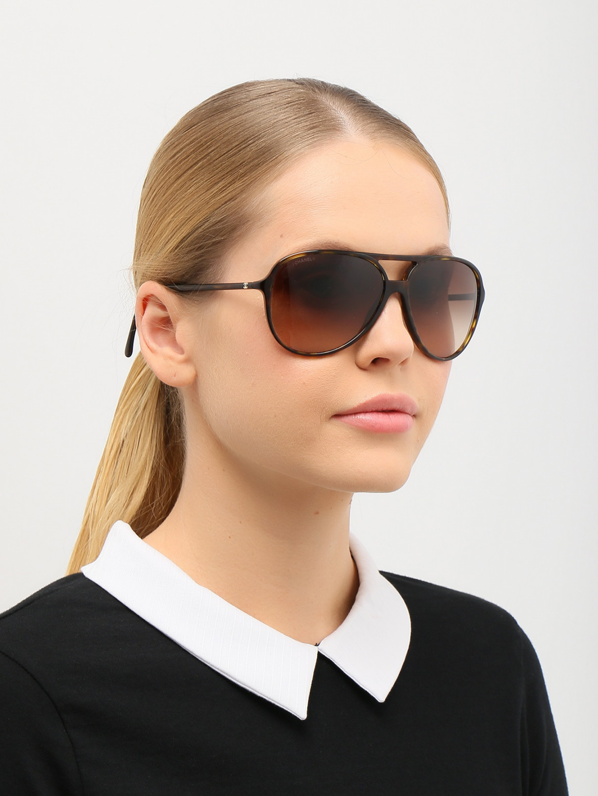 Солнцезащитные очки "авиаторы" в роговой оправе Chanel  –  Модель Общий вид  – Цвет:  Коричневый