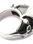 Серебряное кольцо с цветочной гравировкой Kenzo  –  Деталь
